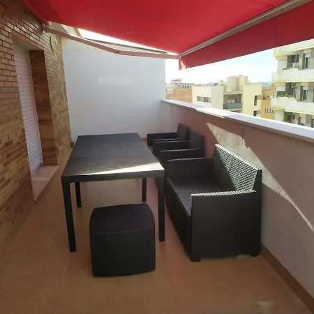 America Apartment *